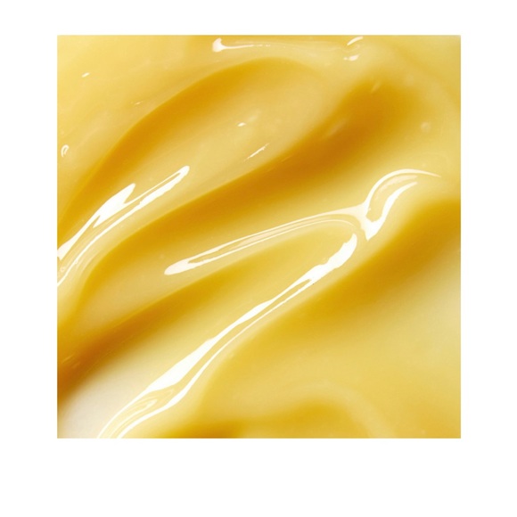 New ELEMIS Pro-Collagen Cleansing Balm - Picture 3 of 7